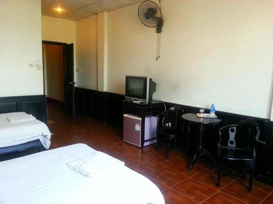Sengphachanh Hotel 2 Βιεντιάν Εξωτερικό φωτογραφία